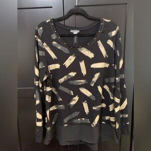 Elegant Black and Gold Blouse, Dolcezza large classic timeless